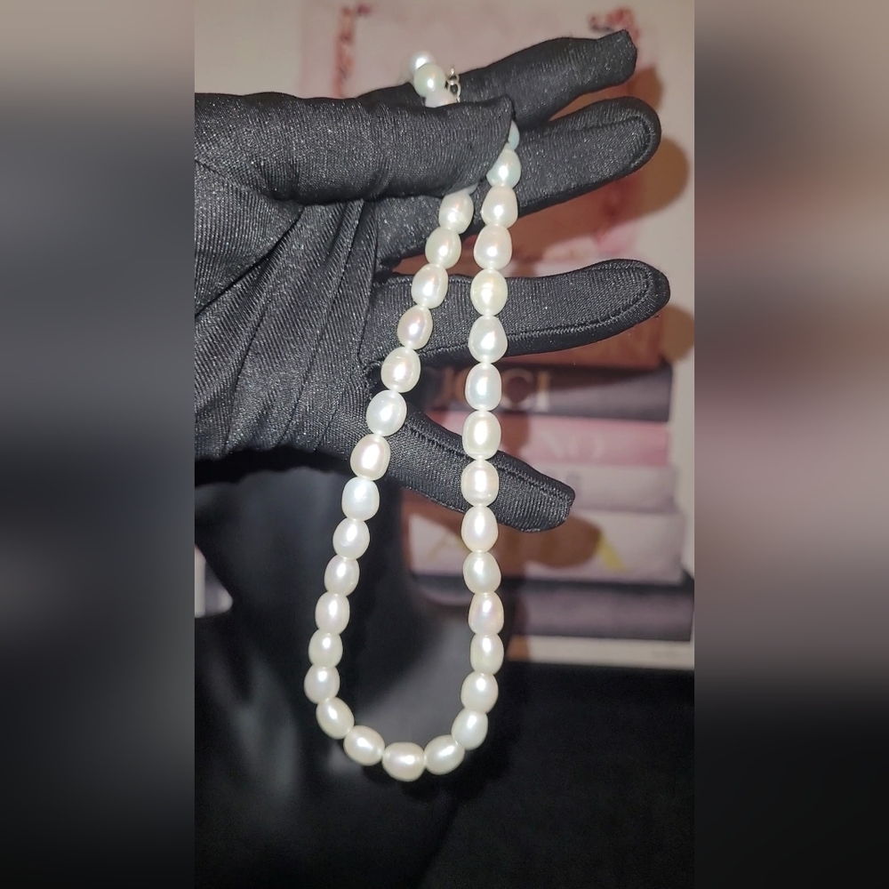 VINTAGE GENUINE PEARL CULTURE ✨️ EUC(ALREADY CLEANED POLISHED)EUC - Picture 6 of 10